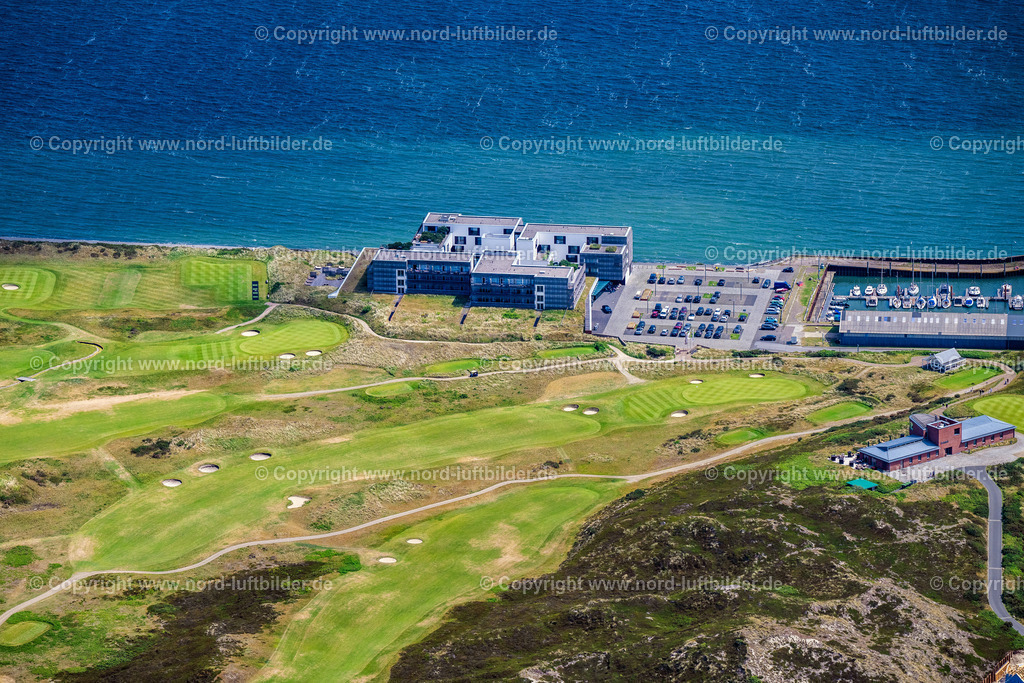 Sylt_Hörnum_Budersand_Hotel_Golf_Spa__ELS_4046130625 | HöRNUM (SYLT) 21.06.2025 Gebäudekomplex der Hotelanlage " Budersand " mit Spa und Golfplatz in Hörnum (Sylt) im Bundesland Schleswig-Holstein, Deutschland. Weiterführende Informationen bei: Südkap GmbH & Co. KG. // Complex of the hotel building in Hoernum (Sylt) in the state Schleswig-Holstein, Germany. Further information at: Suedkap GmbH & Co. KG. Foto: Martin Elsen