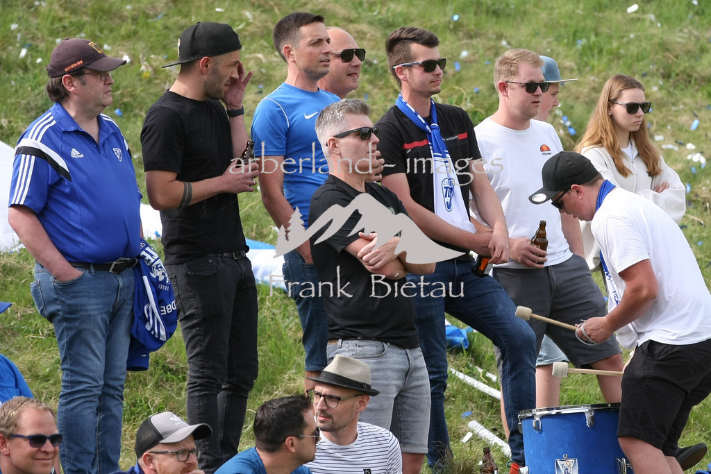993T5648 | Medien- Sport- Entertainmentfotos