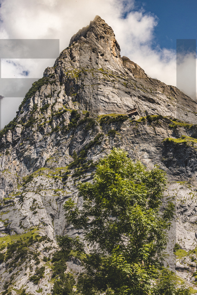 Grindelwald 1 | FI-LO Bildershop – Entdecken Sie beeindruckende Fotografie und inspirierende Videoproduktionen. Tauchen Sie ein in faszinierende Welten und lassen Sie sich von meinen einzigartigen Werken auf eine emotionale Reise mitnehmen. Perfekt für Kunstliebhaber und - Realisiert mit Pictrs.com