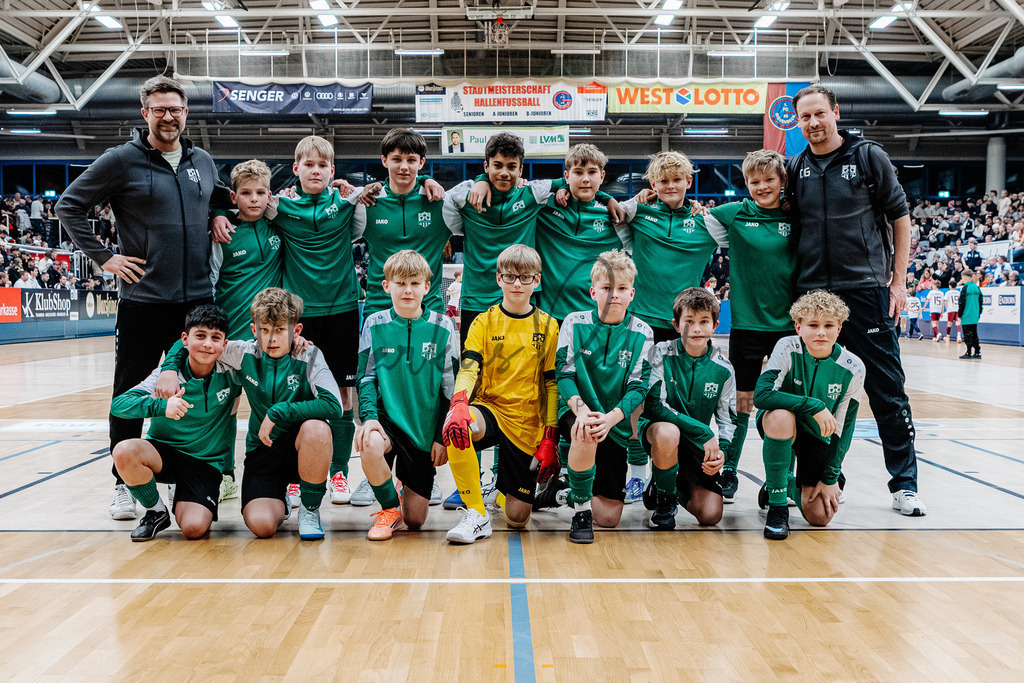 47. Stadtmeisterschaften im Hallenfußball 2025, Endrunde | Stadtmeisterschaften im Hallenfußball 2025, Endrunde, Sporthalle Berg Fidel in Münster. Foto: sportfotografie.ms | Markus Paletta - Realisiert mit Pictrs.com