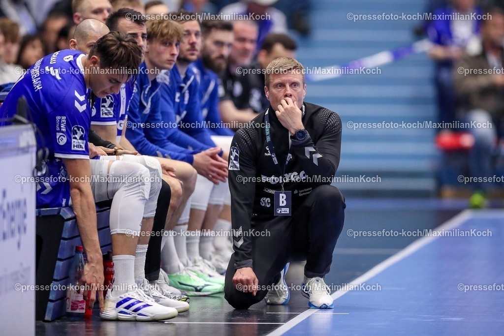 Gum25042501080 | 25.04.2025, Handball, HBL, VfL Gummersbach - 1. VfL Potsdam, Schwalbe-Arena: Trainer Gudjon Valur Sigurdsson (GUM) 