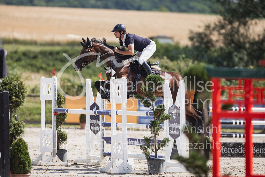 250629_PfSpTa_2Ph-M1-786 | Deine schönsten Turniermomente als professionelle Fotos! Entdecke hochwertige Pferdesport-Fotografie im Online-Shop. Jetzt Fotos finden & bestellen!
