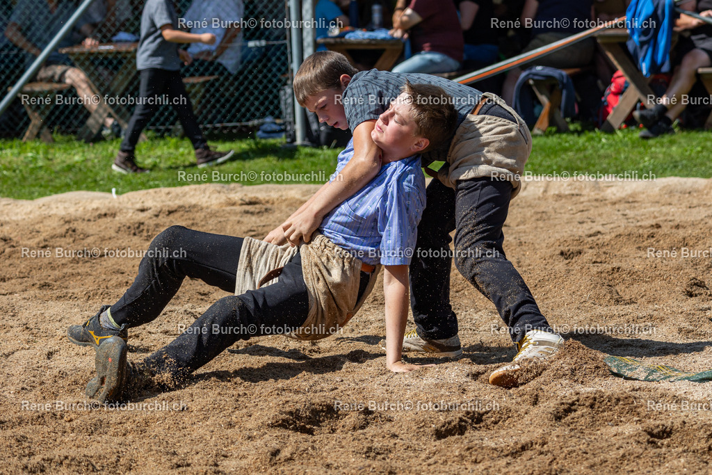 602A0234 | René Burch leidenschaftlicher Fotograf aus Kerns in Obwalden.  Hier finden sie Sport, Landschaft und Natur Fotografie.
 - Realisiert mit Pictrs.com