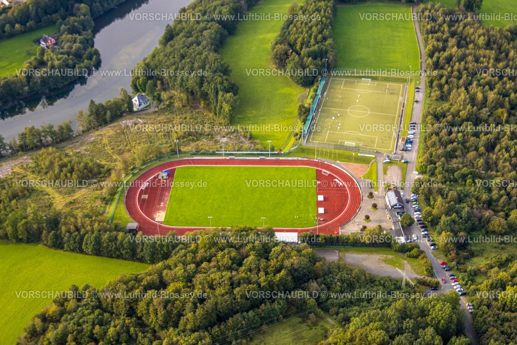 Olpe230913340 | Luftbild, Kreuzbergstadion und Fluss Bigge, Olpe-Stadt, Olpe, Sauerland, Nordrhein-Westfalen, Deutschland
