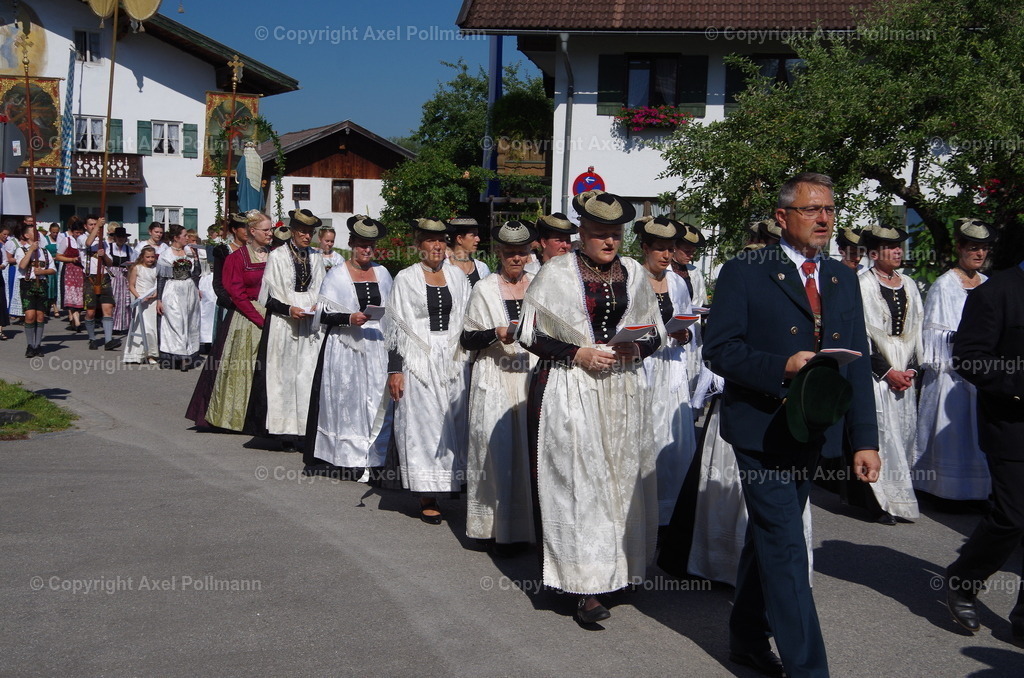 IMGP5414 | fotografiert von Axel PollmannLeonhardi Wallfahrt Benediktbeuern und Murnau, Fronleichnam, Fasching, Landschaft im Loisachtal und Benediktbeuern  - Realisiert mit Pictrs.com