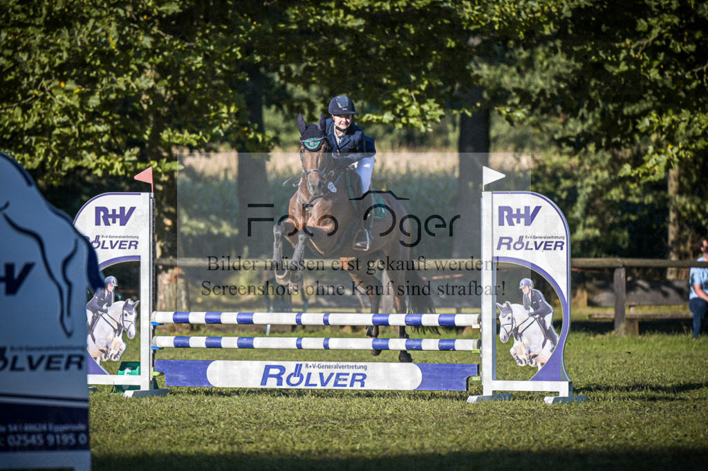 DOS_0279 | Entdecke hochwertige Reitturnierfotos von Foto Oger. Professionell, emotional und authentisch – jetzt Lieblingsmomente im Shop bestellen.Deutschlandweite Turnierfotografie. - Realisiert mit Pictrs.com