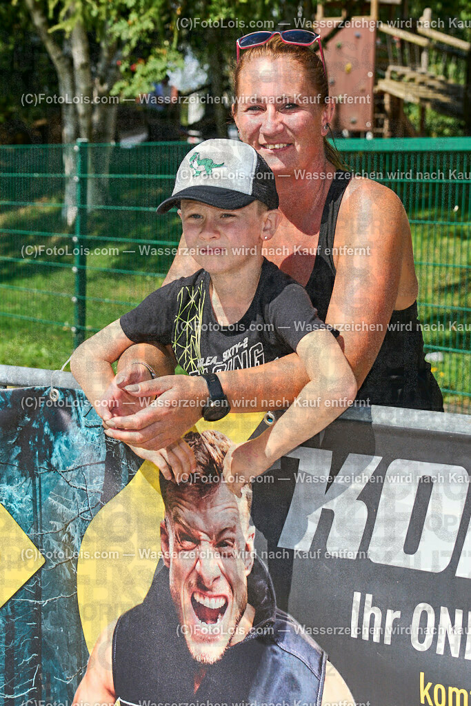 ALP7939_XXIX_GRANITBEISSER_Haare raufen | (C)FotoLois.com, Alois Spandl, 29. GRANITBEISSER - Mountainbike-Marathon in St. Georgen am Walde, Start/Ziel/Siegerehrung, Sa 2. September 2023.