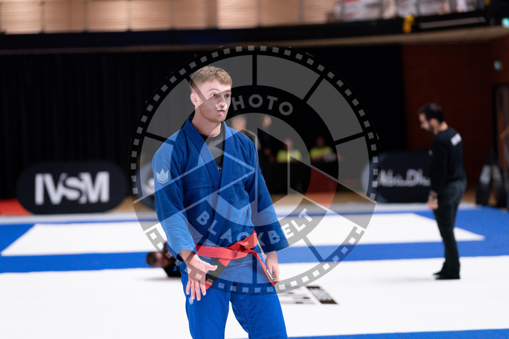 20241013PBB3878 | Athletes compete during the AJP Tour Europe Continental Jiu-Jitsu Amateurs & Masters Championship on October 13, 2024 in Almere near Amsterdam, Netherlands. © Chiara Dazi / photoblackbelt