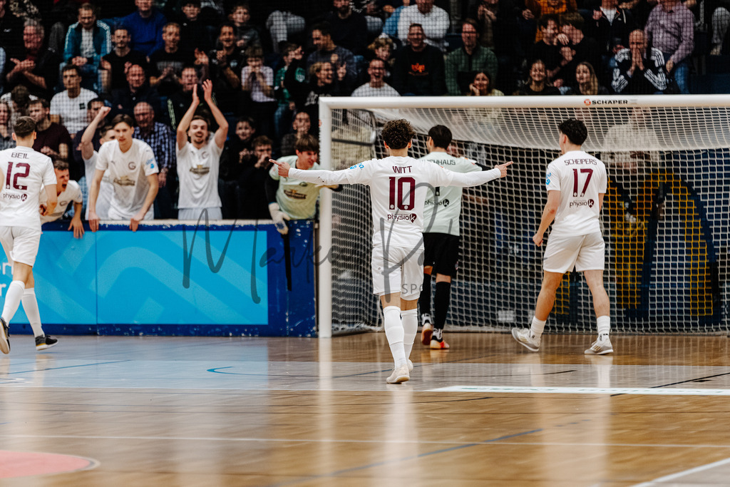 47. Stadtmeisterschaften im Hallenfußball 2025, Endrunde | Stadtmeisterschaften im Hallenfußball 2025, Endrunde, Sporthalle Berg Fidel in Münster. Foto: sportfotografie.ms | Markus Paletta - Realisiert mit Pictrs.com