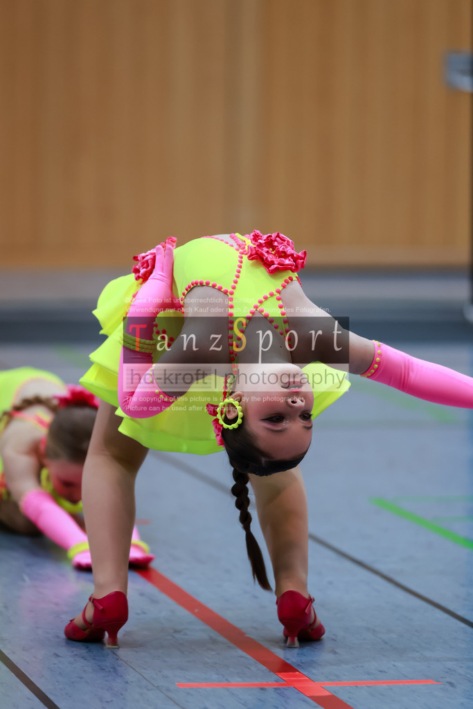 20260307_Solo-Forma_BL2_Nbg09951 | Tanzsportbilder, Standardtanz, Lateintanz, WDSF, DTV, LTVB, dancecomp, goc, hessen tanzt, blaues band der spree, walzer, tango, wiener walzer, slowfox, quickstepp, samba, rumba, cha-cha-cha, paso doble. jive, hd-kroft photography, turniertanzsport