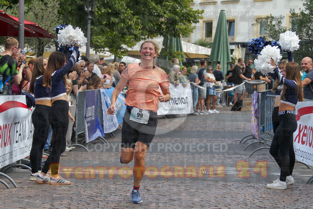 250824_1251_EV4_9572 | Sportfotografie im Rhein-Sieg Kreis, Köln, Bonn, NRW, Rheinland Pfalz, Hessen, etc. Unser Tätigkeitsfeld umfasst den Laufsport vom Volkslauf über den Marathon, Duathlon, Triathon bis zum Ultralauf wie Kölnpfad Ultra oder Schindertrail.