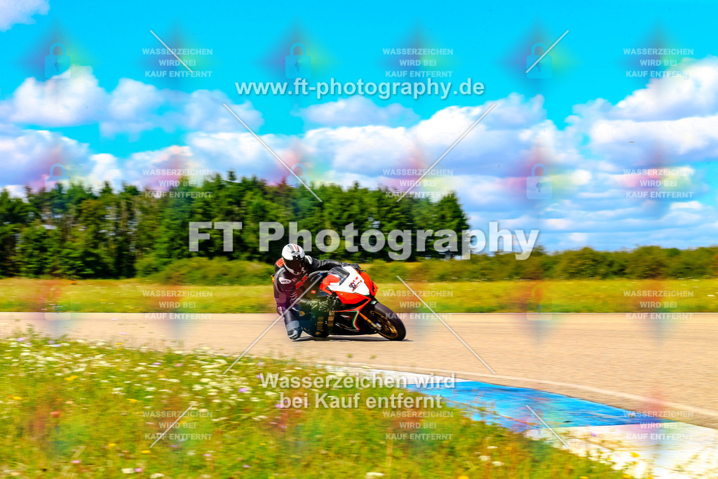 014-6479 | Hier findet Ihr Bilder von Touristenfahrten auf der Nürburgring Nordschleife oder von anderen Veranstaltungen die ich besucht habe. Viel Spass beim Durch Schauen 