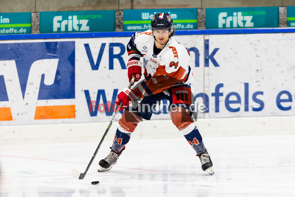 Bayernliga Eishockey TSV Peißenberg Miners gegen ESC Kempten Sharks am 28.10.22 im Eisstadion Peißenberg | Bayernliga Eishockey TSV Peißenberg Miners gegen ESC Kempten Sharks am 28.10.22 im Eisstadion Peißenberg