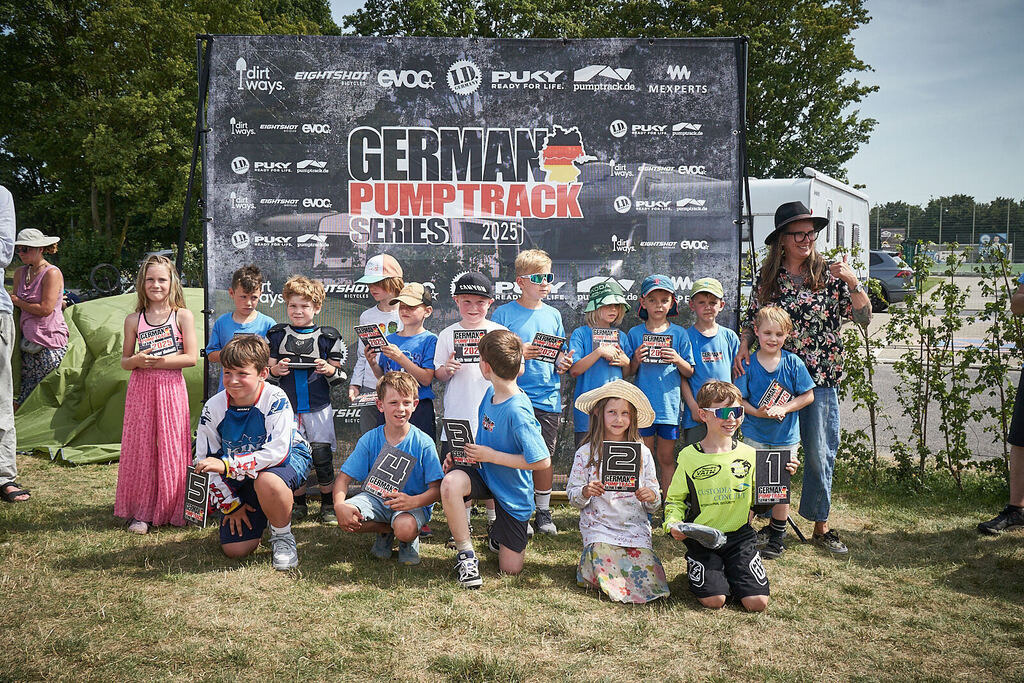 202506251-06 PM25 145@sebastiankopp | German Pumptrack Series - Realisiert mit Pictrs.com