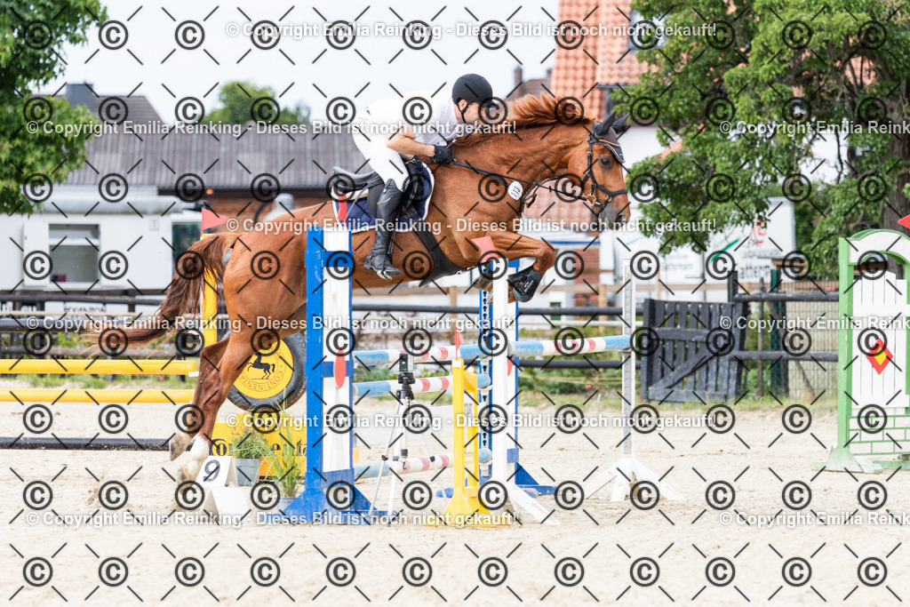 CL5A8297 | Emilia Reinking Fotografie - Realisiert mit Pictrs.com