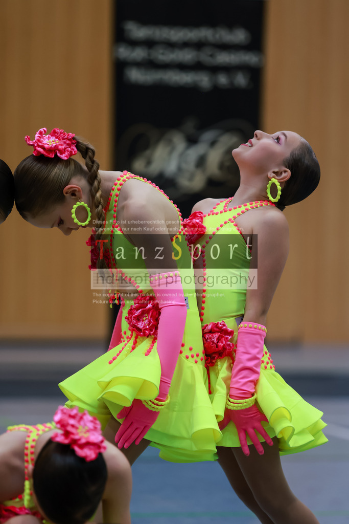 20260307_Solo-Forma_BL2_Nbg09967 | Tanzsportbilder, Standardtanz, Lateintanz, WDSF, DTV, LTVB, dancecomp, goc, hessen tanzt, blaues band der spree, walzer, tango, wiener walzer, slowfox, quickstepp, samba, rumba, cha-cha-cha, paso doble. jive, hd-kroft photography, turniertanzsport