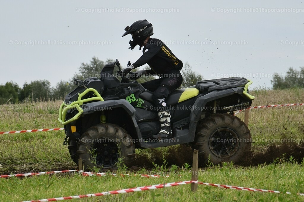 DSC_0047 (2) | Sportfotografie , Motorsport, Motoross, Reitsport, Mointainbike, Enduro,
Landschaft , Outdoor, Eventfotografie, Landschaft, Bilder online bestellen - Realisiert mit Pictrs.com