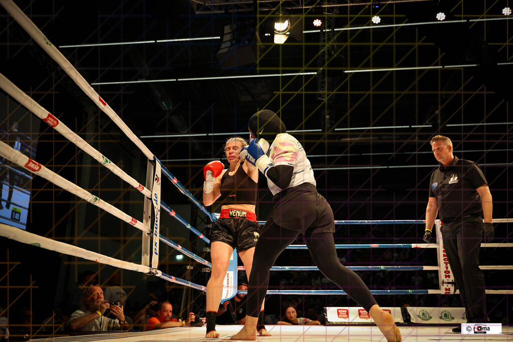 BoB 2026 Nour vs. Minich-6 | professionelle Sport- und Eventfotografie von Tomafocus – dynamische Bilder, emotionale Momente und hochwertige Aufnahmen für jeden Anlass. - Realisiert mit Pictrs.com