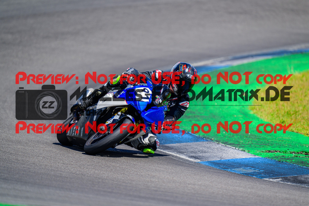 MaZZes_FotoMatrix_240615_1072 | WEISS