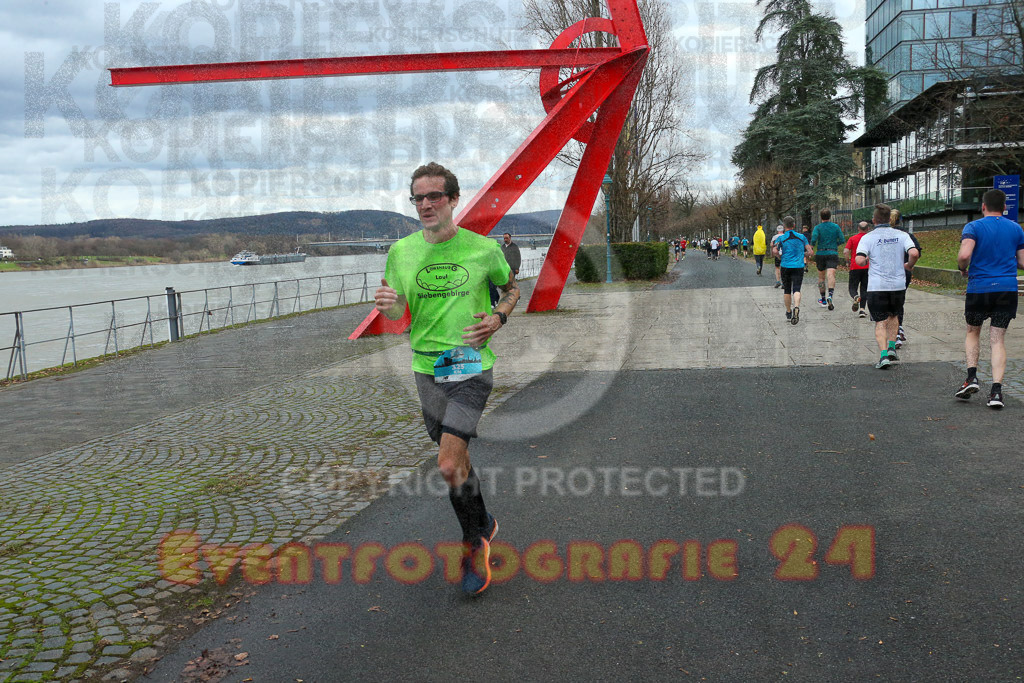 221231_1145_EX1_8758 | Sportfotografie im Rhein-Sieg Kreis, Köln, Bonn, NRW, Rheinland Pfalz, Hessen, etc. Unser Tätigkeitsfeld umfasst den Laufsport vom Volkslauf über den Marathon, Duathlon, Triathon bis zum Ultralauf wie Kölnpfad Ultra oder Schindertrail.