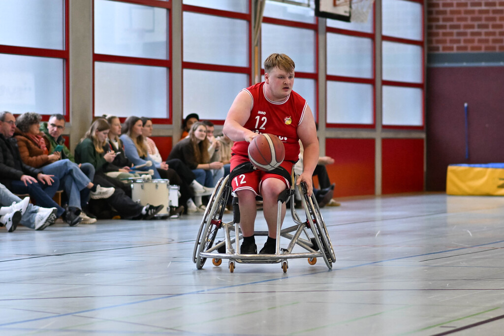 2025-12-14-Ralph_Kunze-6179 | Ralph Kunze - Realisiert mit Pictrs.com