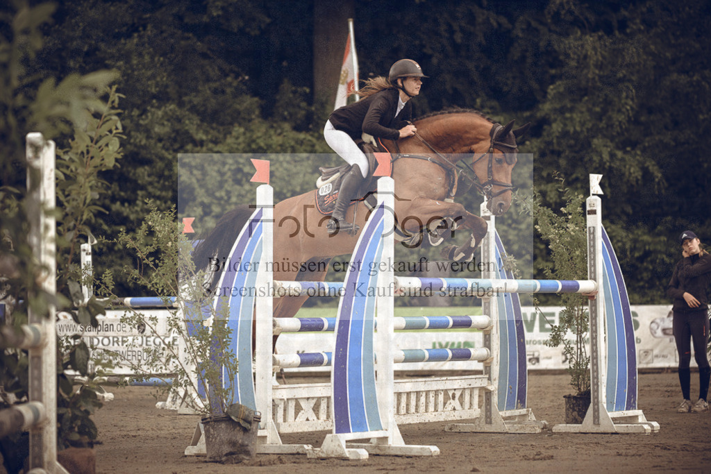 20240530-DOS_2032 | Entdecke hochwertige Reitturnierfotos von Foto Oger. Professionell, emotional und authentisch – jetzt Lieblingsmomente im Shop bestellen.Deutschlandweite Turnierfotografie. - Realisiert mit Pictrs.com