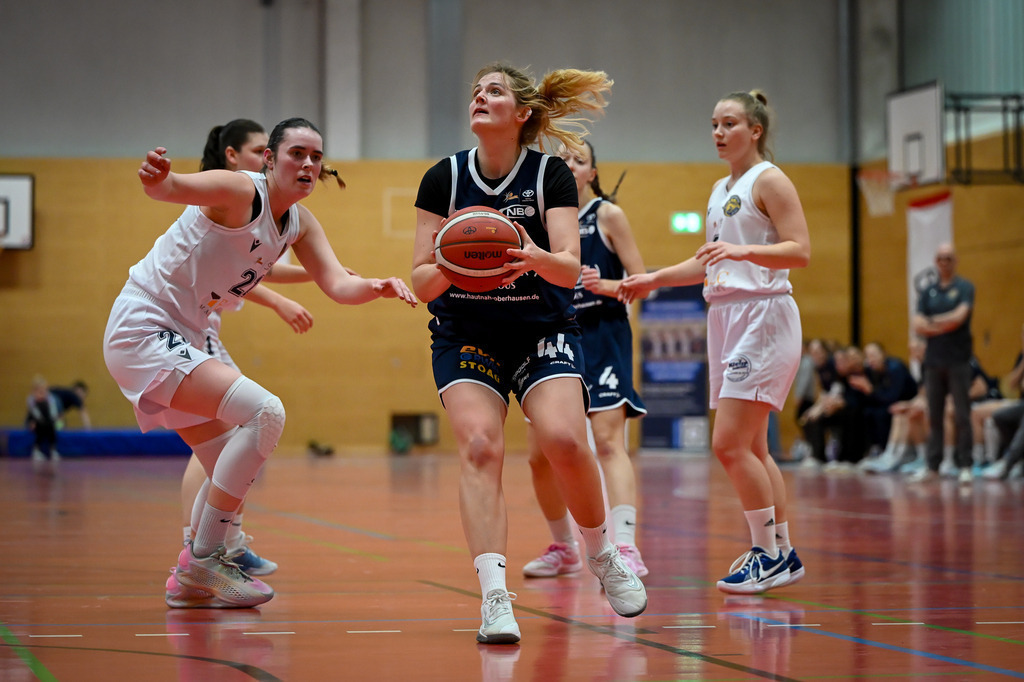 gml_037 | Fotos von Basketballspielen aus dem Raum NRW fotografiert von Gero Mueller-Laschet und Daniel Schaefer - Realisiert mit Pictrs.com