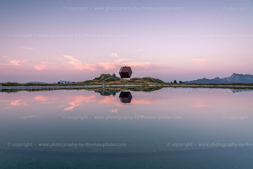 Granatkapelle ohne Schnee copyright  Thomas Pfister-10 | PHOTOGRAPHY BY THOMAS PFISTER