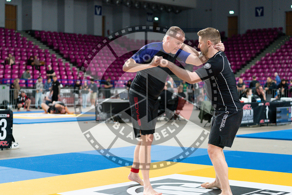 20250517PBB4055 | Athletes compete during the first day of the ADCC Amateur World Championship on May 15, 2025 in Warsaw, Poland. © Chiara Dazi / photoblackbelt