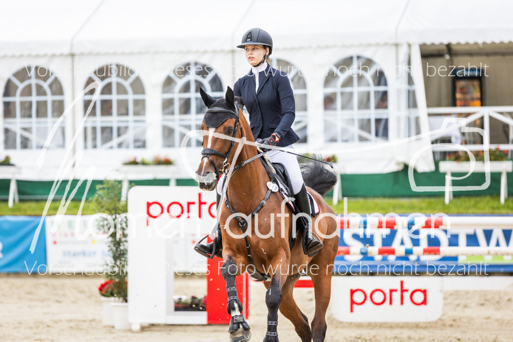 BHO-2PhSpr-M-323 | MomenTaufnahmen Pferdesportfotos