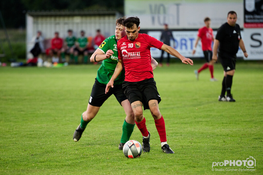 202606_SGU-Fußball_NZ9_9220 | proPHOTO - Realisiert mit Pictrs.com