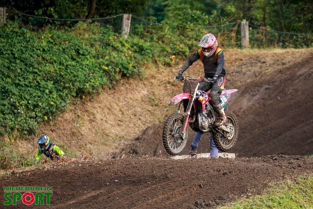 OpenTrack2024_Sonntag_Experten_122 | Bildergalerie von Sport-Ereignissen aber auch von weiteren spannenden Dingen - nicht nur vom Niederrhein. In Anlehnung an den bekannten Spruch von Hanns Dieter Hüsch heißt das Motto: "Niederrhein ist überall".  - Realisiert mit Pictrs.com