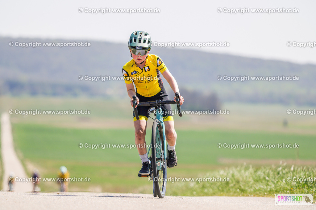 368A2476 | Neusiedlersee Radmarathon 2026@sportshot_your_pictrs #yourpictures#roadtowm2029 #nrm #neusiedlerseeradmarathon #neusiedlersee #neusiedlerseetourismus #burgenland #mörbisch #nrm26 #burgenlandtourismus #voglundco #poweredbyburgenlandtourismus #radsport #rad #marathon #ucigranfondo #visitburgenland #ucigranfondoworldseries