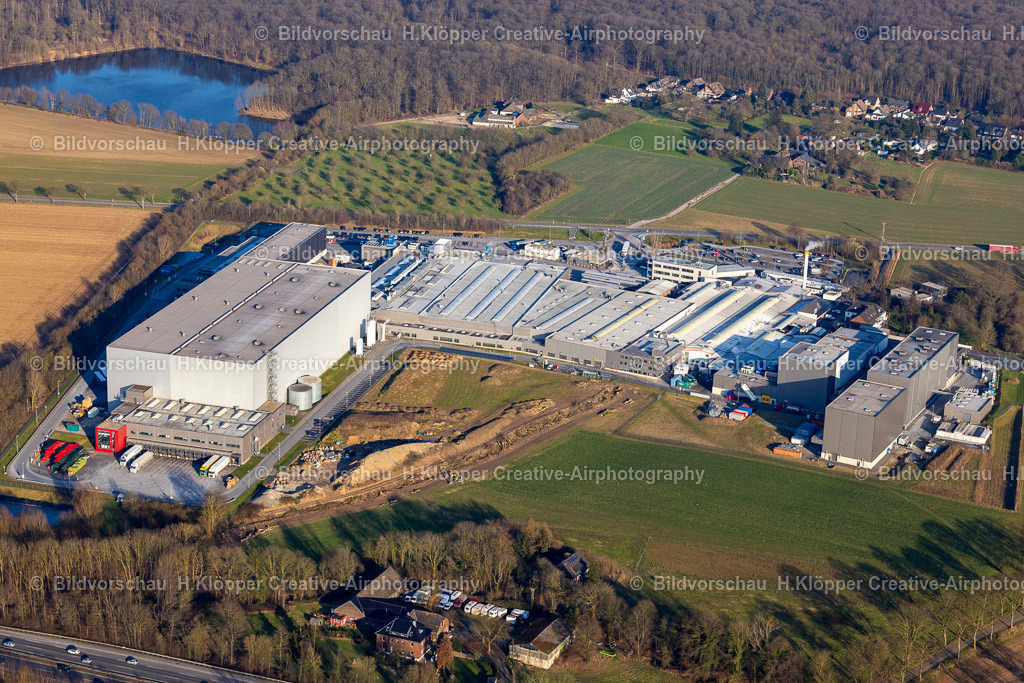 Luftbilder Moers-7399 | Luftbildfotografie  Niederrhein-GOLD Werksgelände - Realisiert mit Pictrs.com