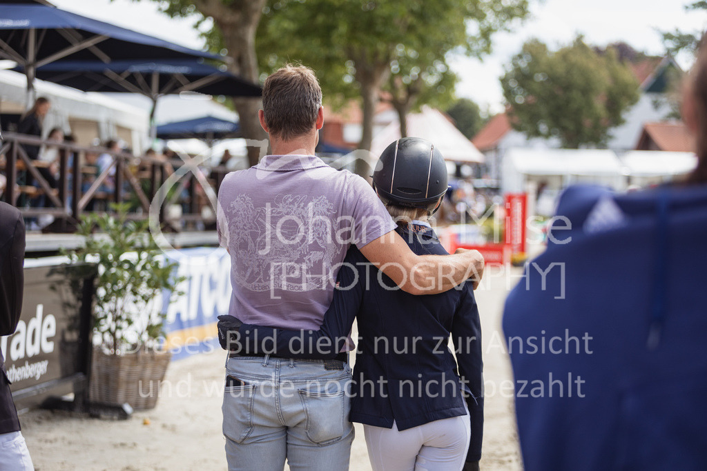 230729_BHO_PonyTrophy-501 | Deine schönsten Turniermomente als professionelle Fotos! Entdecke hochwertige Pferdesport-Fotografie im Online-Shop. Jetzt Fotos finden & bestellen!