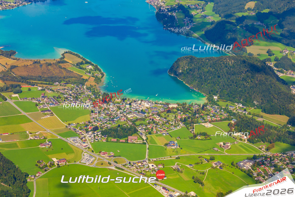 Schrägluftbild  Seestraße  Strobl - Das Luftbild wurde 2025 vom UL-Flugzeug heraus erstellt ( keine Drohne ) - Hochauflösende Luftaufnahme -Nicht vergleichbar mit Google Maps oder Satelittenbilder- Die Geschenkidee !Mit Lizenz und Bildrechte bestellbar