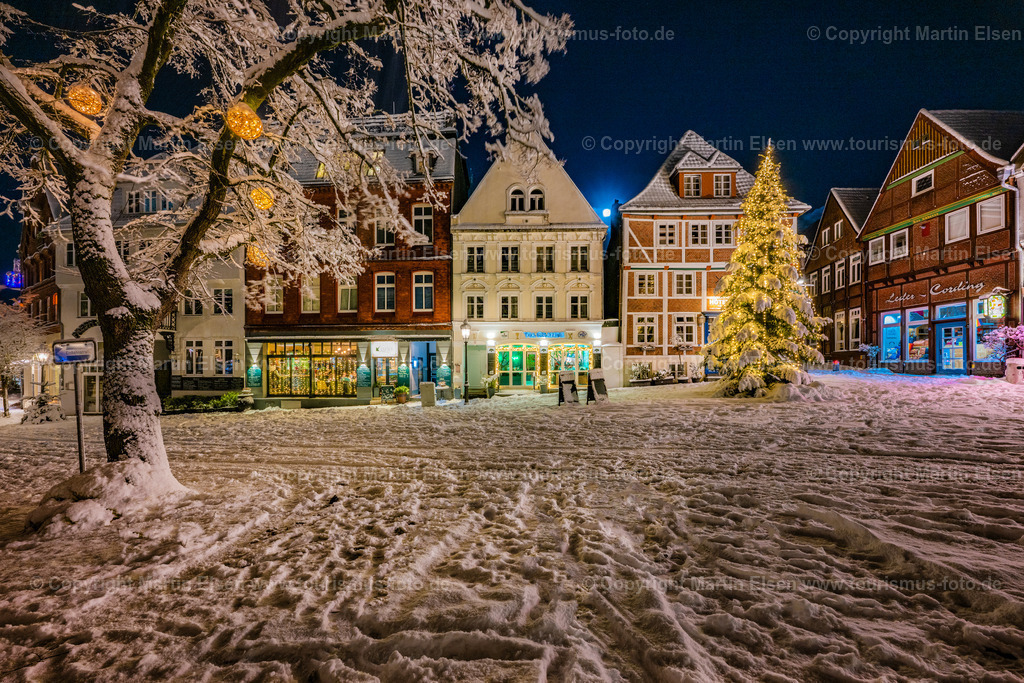 Stade Fischmarkt Altstadt Winter Schnee_ELS_2428030126 | Fotos aus den Touristenorten aus Norddeutschland. - Realisiert mit Pictrs.com
