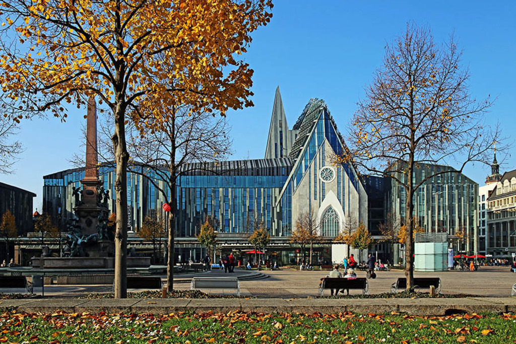 Foto: Leipzig - Universität Leipzig | Das Team hinter BILDLEXIKON LEIPZIG bündelt historische wie aktuelle Informationen über die Stadt Leipzig in Text und Bild auf einer Plattform und stellt diese der interessierten Öffentlichkeit zur Verfügung.