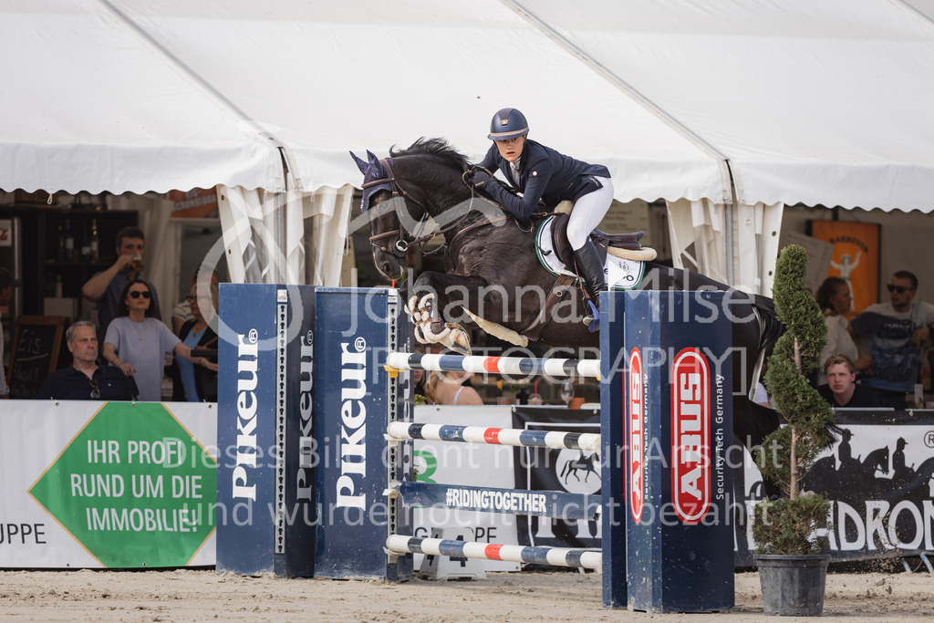 230521_MayDays_M__-Spr-829 | 3. Etappe der Waldbach Amateur Tour, M**-Springen mit steigenden Anforderungen, Herford-Laar, May Days, 21.05.2023