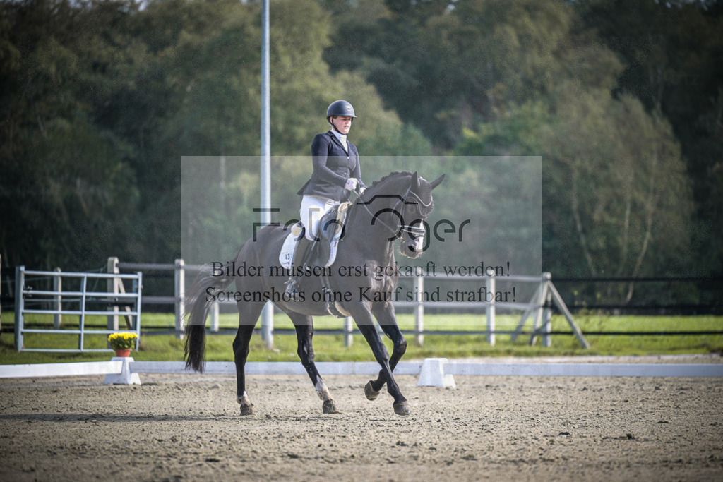 DOS_B726 | Entdecke hochwertige Reitturnierfotos von Foto Oger. Professionell, emotional und authentisch – jetzt Lieblingsmomente im Shop bestellen.Deutschlandweite Turnierfotografie. - Realisiert mit Pictrs.com