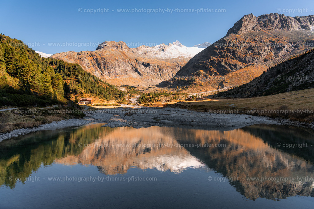 Waxegg Alm Zemmgrund Zillertaler Alpen  copyright  Thomas Pfister-5 | PHOTOGRAPHY BY THOMAS PFISTER