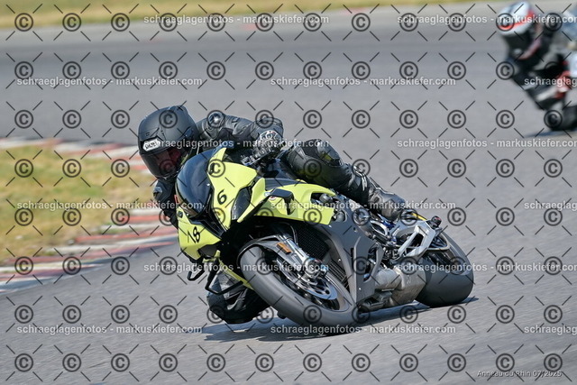 25bt04-1783 | markuskiefer.com - Realisiert mit Pictrs.com