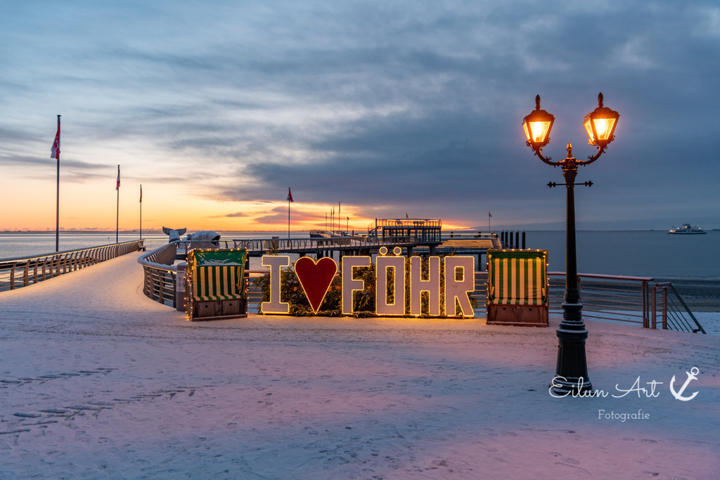 20260103-EAF_8004-2 | Eilun-Art-Fotografie Levke Martens, ihre Fotografin für Immobilien- und Landschaftsfotografie auf Föhr, Föhrer Motive als Poster, Leinwand, hinter Acrylglas oder stelle dir deinen eigenen Monatskalender zusammen, mit nur einem Klick