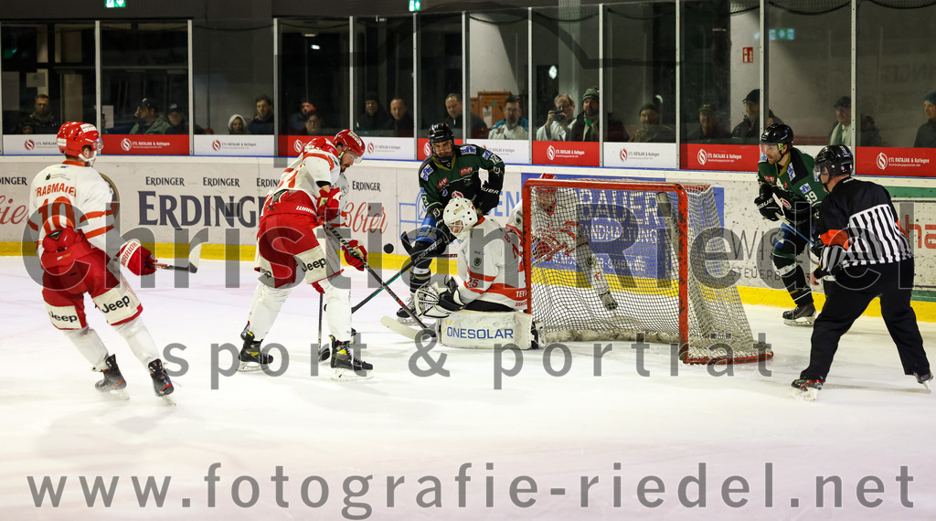 2023-03-10_106_TSV_Erding_gegen_TEV_Miesbach | Erding, Deutschland, 10.03.2023:
Eishockey, Bayernliga Playoffs 2022 / 2023, Halbfinale, TSV Erding gegen TEV Miesbach, Endergebnis: 2:0

Foto: Christian Riedel / fotografie-riedel.net