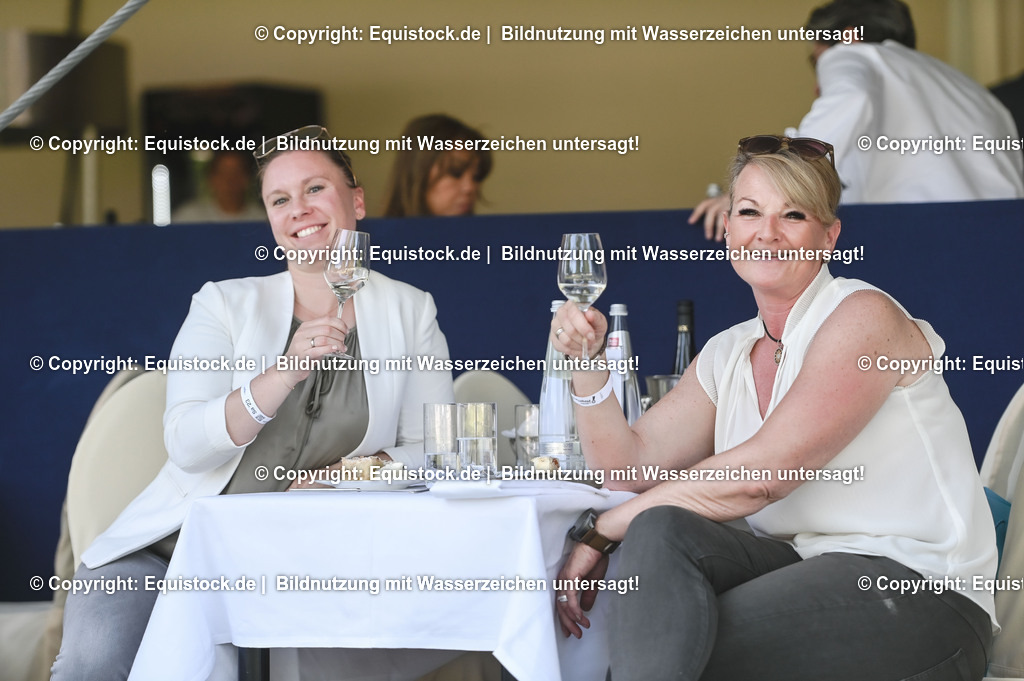 20230527_27_CCI4_Gelände_0509 | equistock