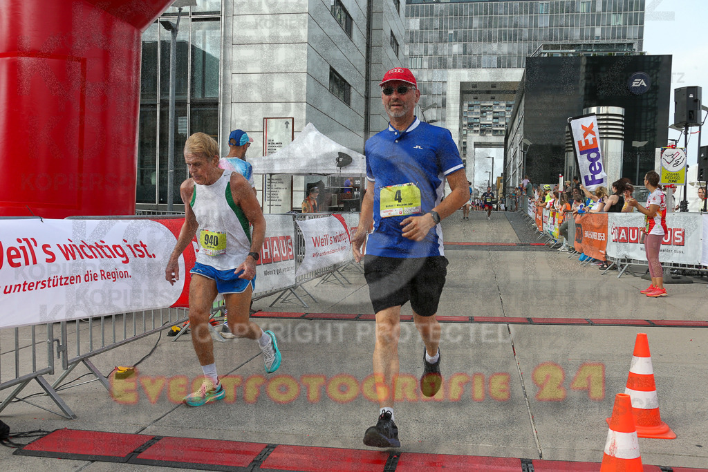 250920_1531_EX1_9781 | Sportfotografie im Rhein-Sieg Kreis, Köln, Bonn, NRW, Rheinland Pfalz, Hessen, etc. Unser Tätigkeitsfeld umfasst den Laufsport vom Volkslauf über den Marathon, Duathlon, Triathon bis zum Ultralauf wie Kölnpfad Ultra oder Schindertrail.