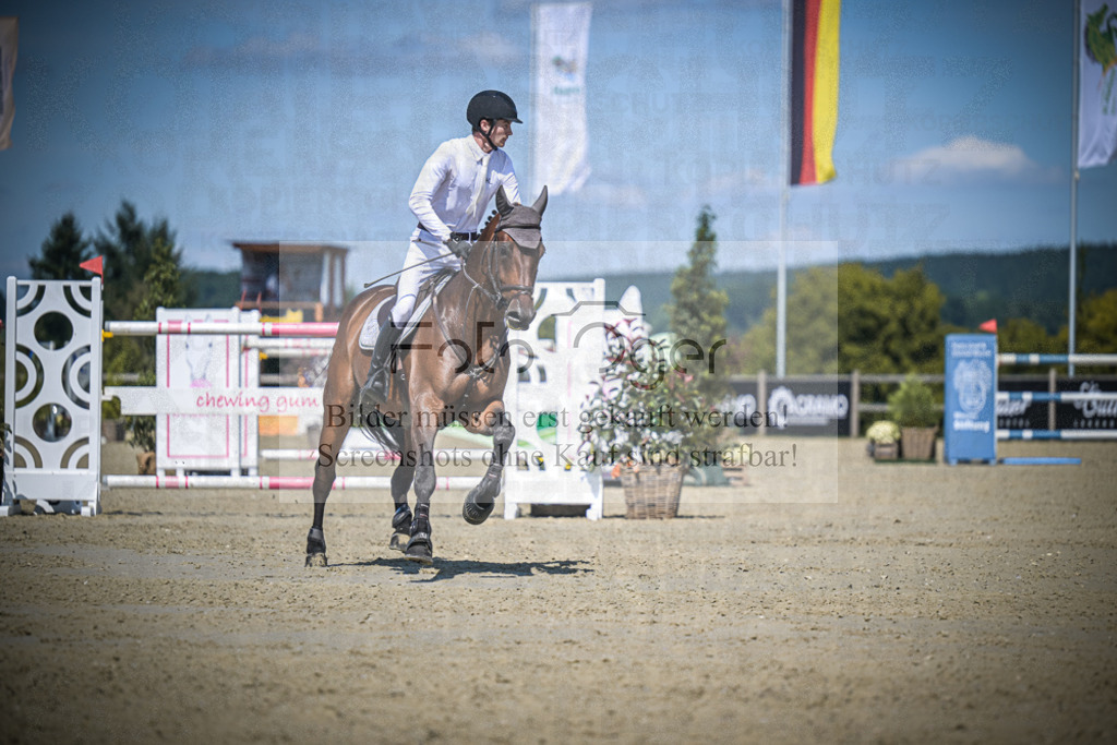 DOS_3044 | Entdecke hochwertige Reitturnierfotos von Foto Oger. Professionell, emotional und authentisch – jetzt Lieblingsmomente im Shop bestellen.Deutschlandweite Turnierfotografie. - Realisiert mit Pictrs.com