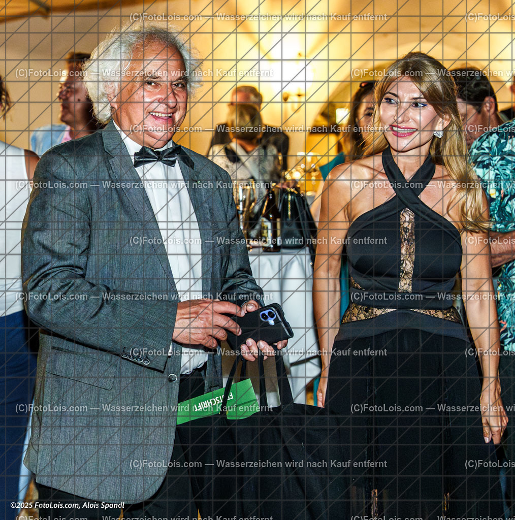 _ALP3314_Eroeffnungskonzert_Empfang | XLI. CHOPIN-Festival - Prälatensaal, Fr 15. Aug. 2025, nach dem Eröffnungskonzert mit den KünstlerInnen des Festivals, Ehrengästen und Chopin-Team.