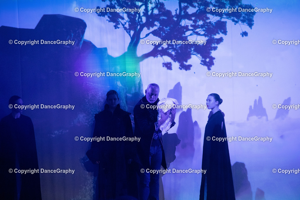 GPHY1486 | DanceGraphy - Realisiert mit Pictrs.com