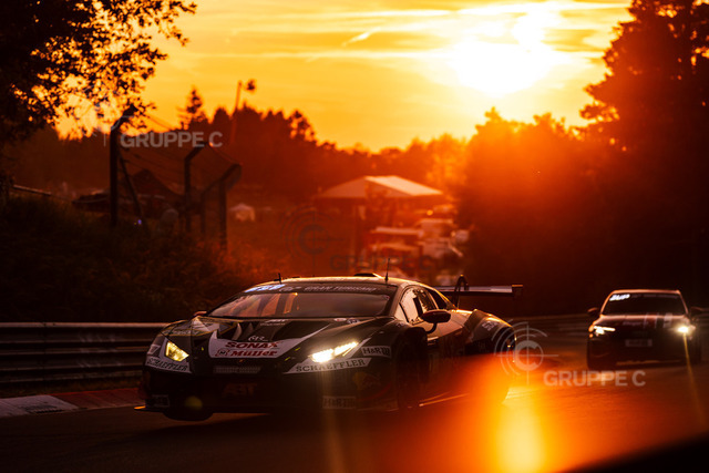 24hNbr25_062121232001809GT_GT | 53. ADAC RAVENOL 24h Nürburgring 2025 - Foto: Gruppe C Photography - Realisiert mit Pictrs.com